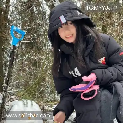 农姬朦